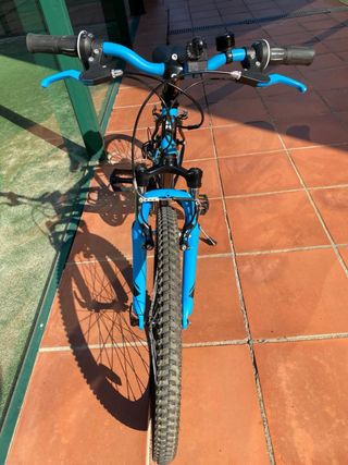 Bicicleta B'TWIN Rockrider 500