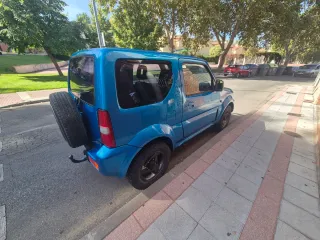 Suzuki Jimny 2004