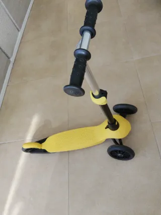 Patinete 3 Ruedas Amarillo Decathlon