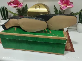Zapatos de tacón negros para mujer