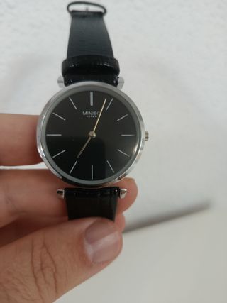 Reloj Miniso Japón Negro y Plateado
