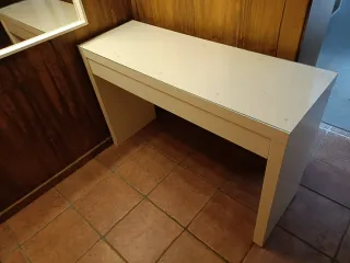 Tocador Malm Ikea Blanco y Cristal