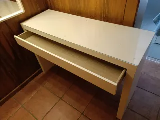 Tocador Malm Ikea Blanco y Cristal