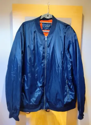 Cazadora azul de hombre T54/56 en perfecto estado