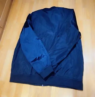 Cazadora azul de hombre T54/56 en perfecto estado
