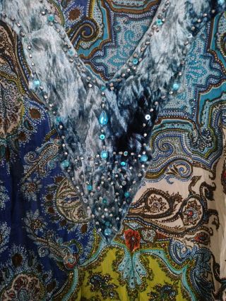 Camicetta etnica fantasia blu e verde