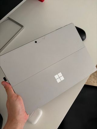 Microsoft Surface Pro 7 + Teclado + Ratón 