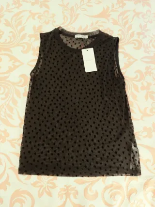 Top de Malla Negro con Lunares