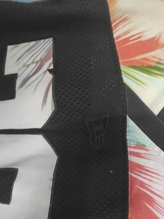 Camiseta New Era Talla L Estampado Palmeras