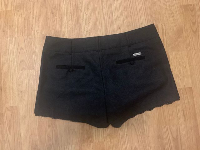 Pantalones cortos mujer negros con encaje