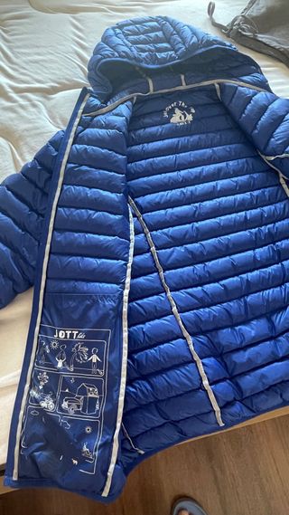 Plumífero Jott Azul con Capucha