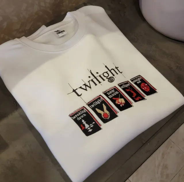 Felpa Twilight con copertine libri