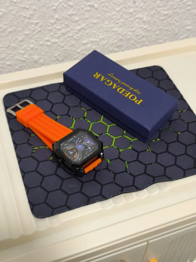 Reloj Hombre Negro y Naranja