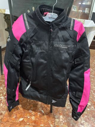 Chaqueta motera verano SEVENTY negra y rosa