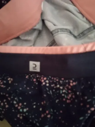 Pantalón deportivo Decathlon mujer floral