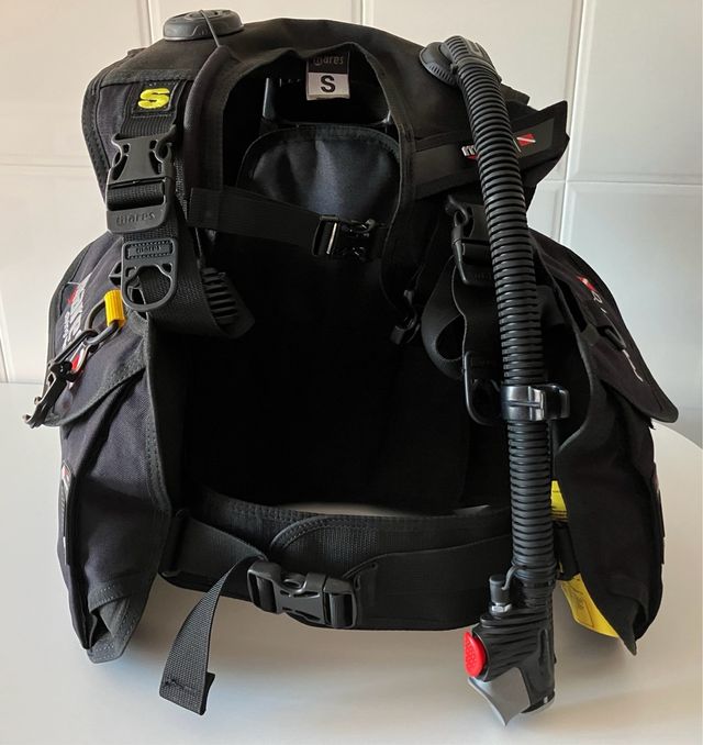 Chaleco Buceo Mares Rover Pro Talla S casi nuevo.