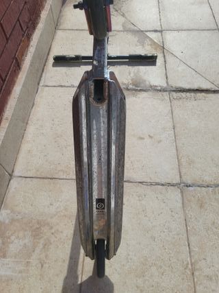 Patinete Scooter Trucos