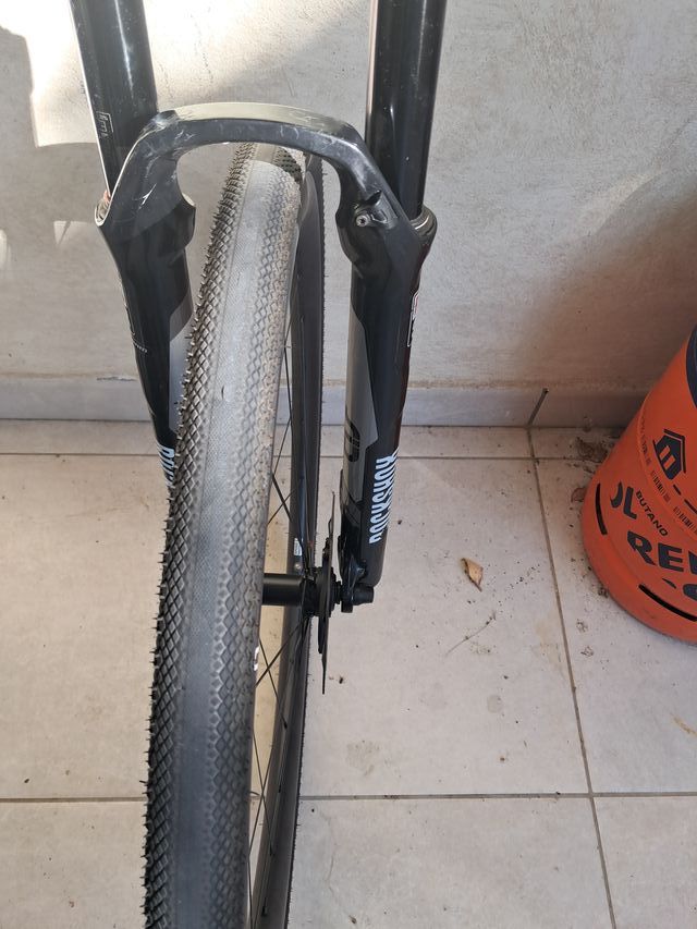 Rock Shox SID 27.5 Horquilla + Adaptadores