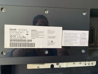 Televisión Philips Negra