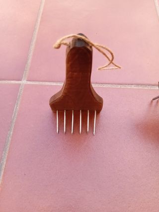 Peine cardar madera artesanal
