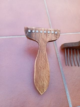 Peine cardar madera artesanal