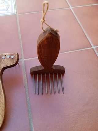 Peine cardar madera artesanal