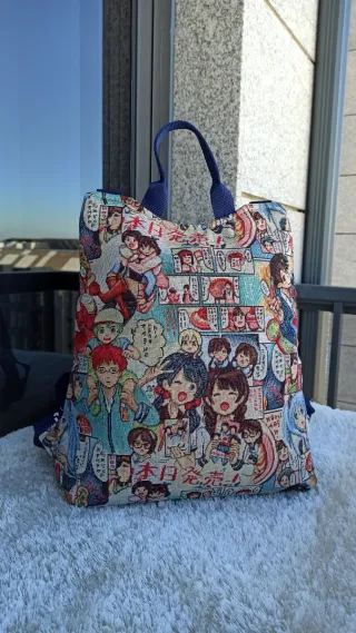 Mochila estilo anime multicolor