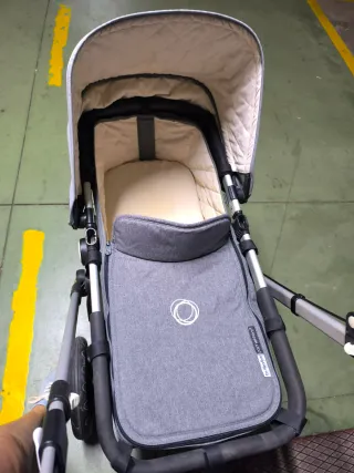 Bugaboo Chameleon 3 gris con capazo y fundas