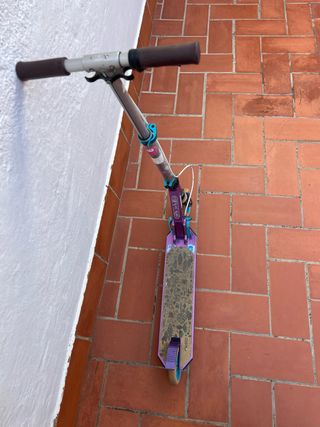 Patinete Oxelo morado niña