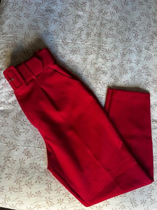 Pantalón Zara fucsia 