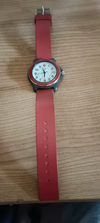 Reloj Swiss Army Blanco y Rojo