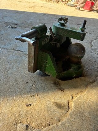 Enganche bola John Deere agrokit
