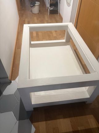 Mesa baja de salón de madera