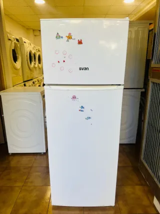 Nevera Svan Blanca 160×55