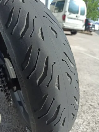 Kawasaki ER6N A2 (2010)