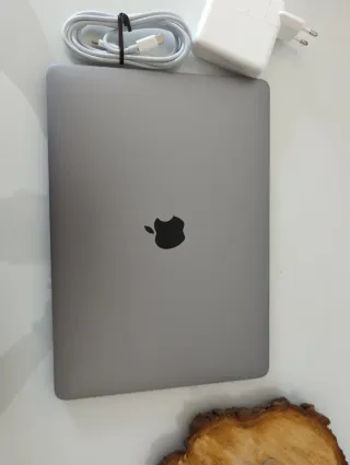 MacBook Pro 13 2017 Touch Bar 16GB/512GB