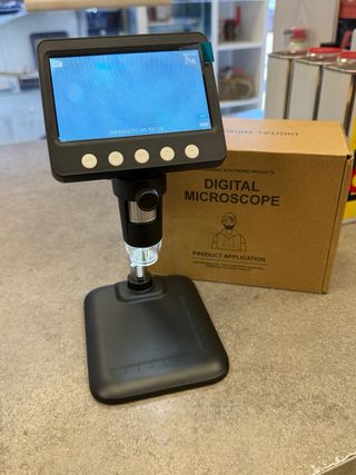 Microscopio Digitale LED Ricaricabile