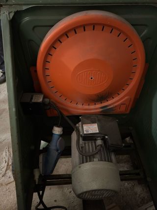 Hormigonera UMACON CE-2005