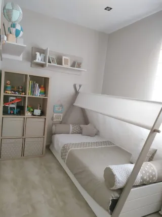 Cama Montessori 90cm con colchón.