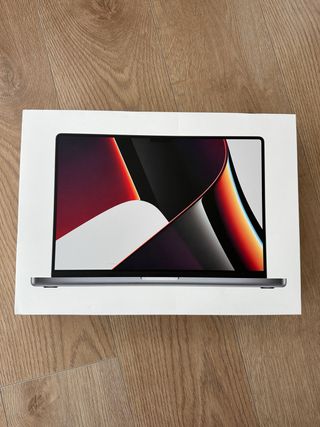 Caja MacBook Pro 16”