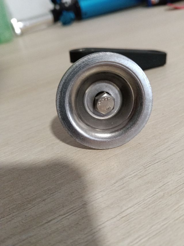 Clavija sujeción motor fueraborda