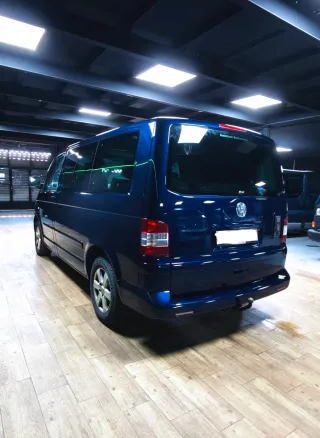 Vw Multivan camperizada sólo 277.000 km !!!