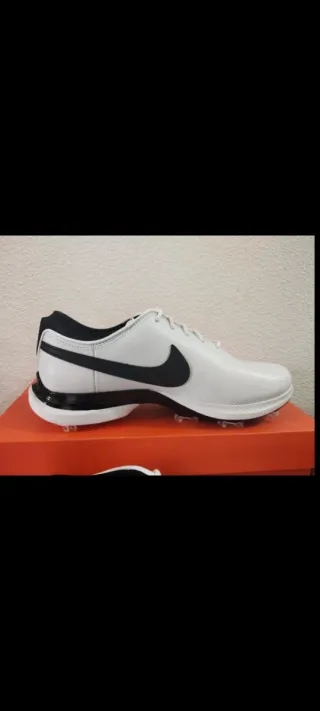 Zapatillas GOLF NIKE Víctory Tour 2 Talla 41 nueva