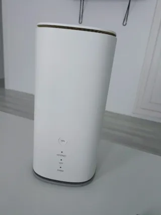 Vodafone Gigacube 5G Wi-Fi 6 Router