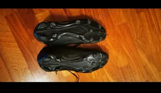Scarpe da calcio Adidas N. 37