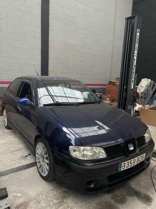 SEAT Cordoba 2000