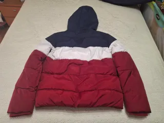 Abrigo acolchado niño azul, rojo y blanco