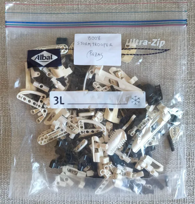 LEGO Star Wars 8008 Stormtrooper