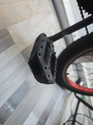 Bicicleta BMX negra Rockrider  Coluer Rotor 360