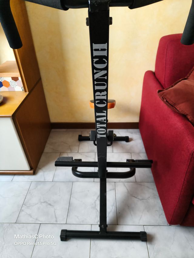 Total Crunch Attrezzo Multifunzione Casa